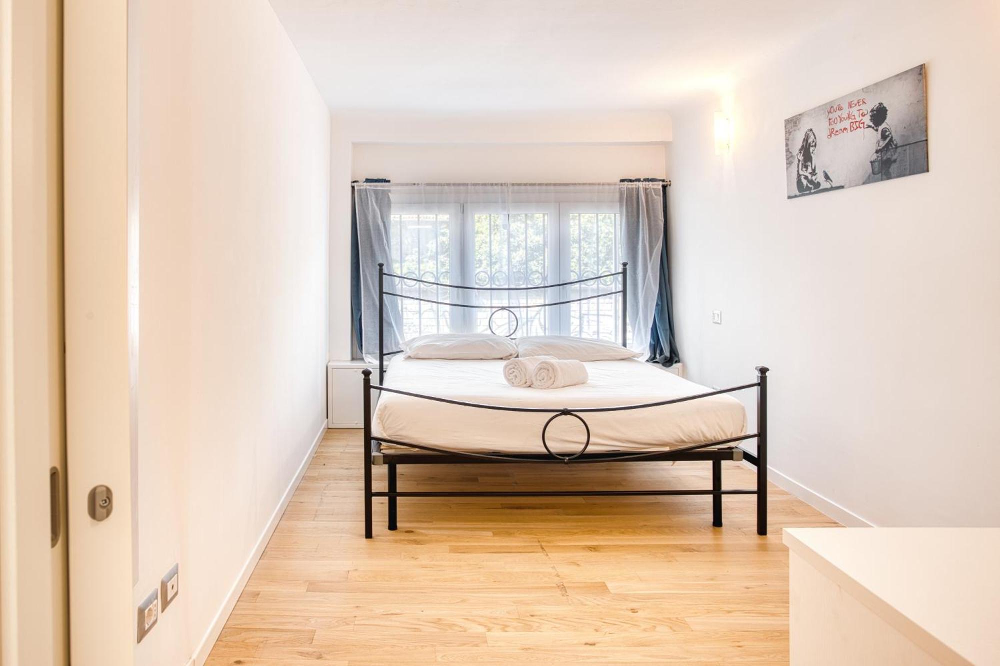 Walk To Navigli - Via Gola - 2 Bedrooms Apt Μιλάνο Εξωτερικό φωτογραφία