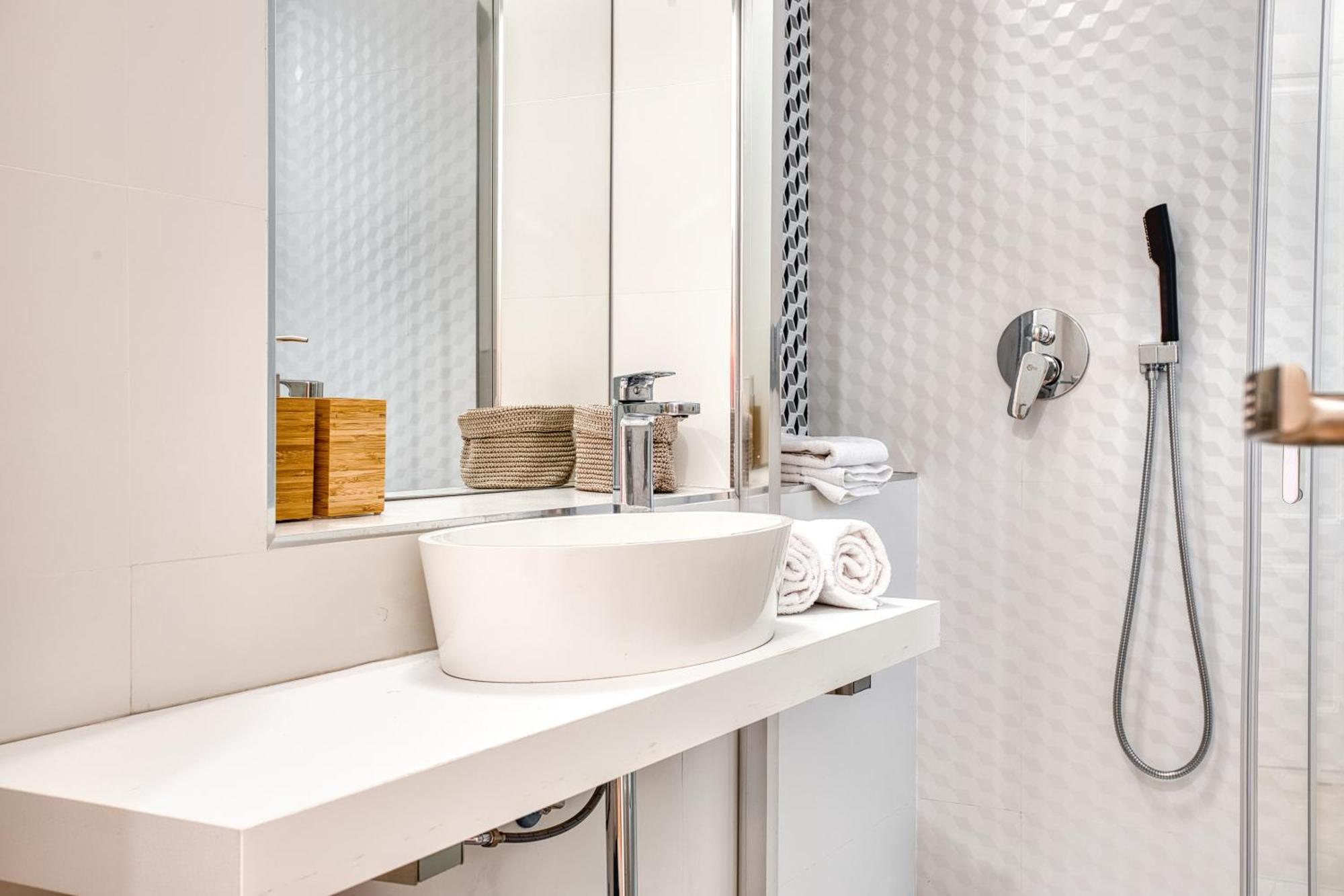 Walk To Navigli - Via Gola - 2 Bedrooms Apt Μιλάνο Εξωτερικό φωτογραφία